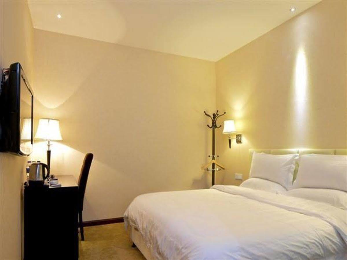 Wujiaer Hotel - Xiamen Bagian luar foto